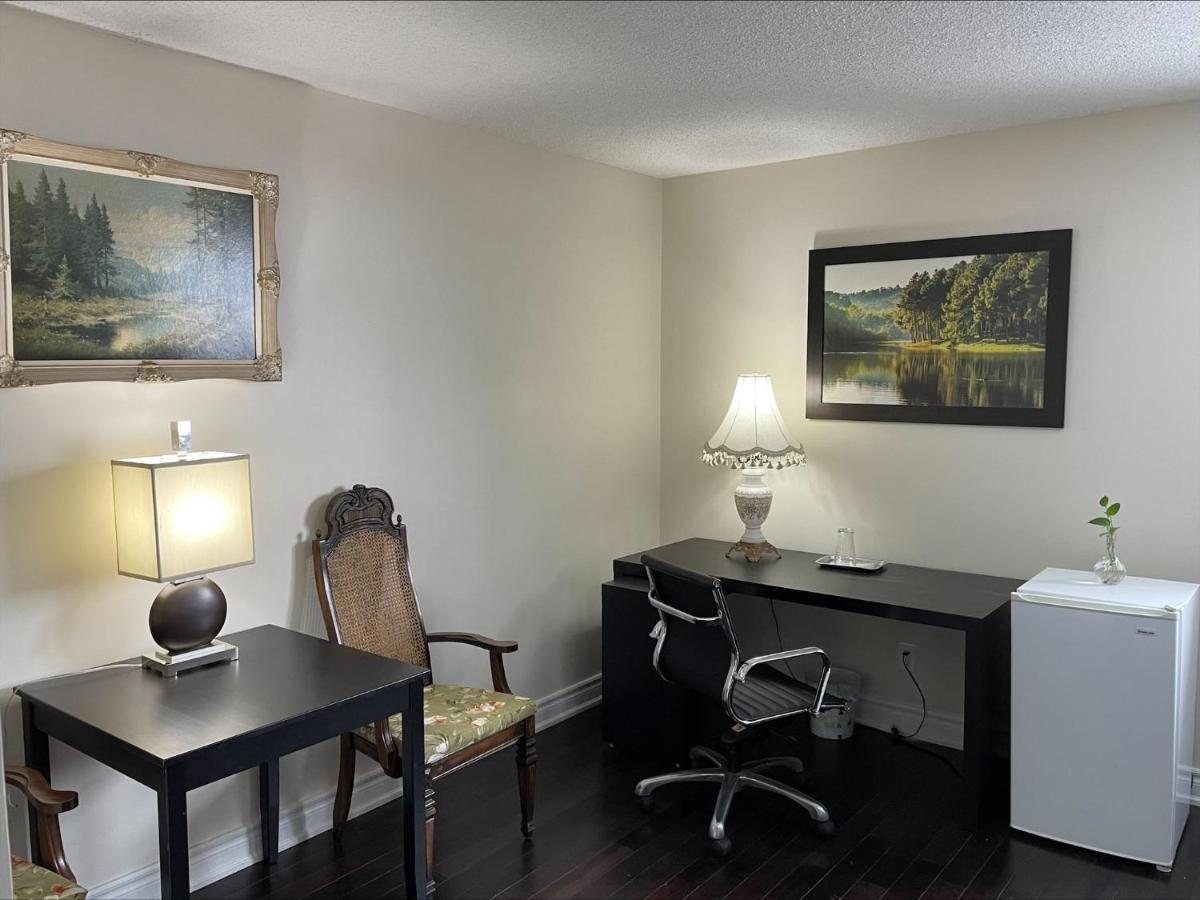 77 Nice And Warm Series Rooms Toronto Exterior foto