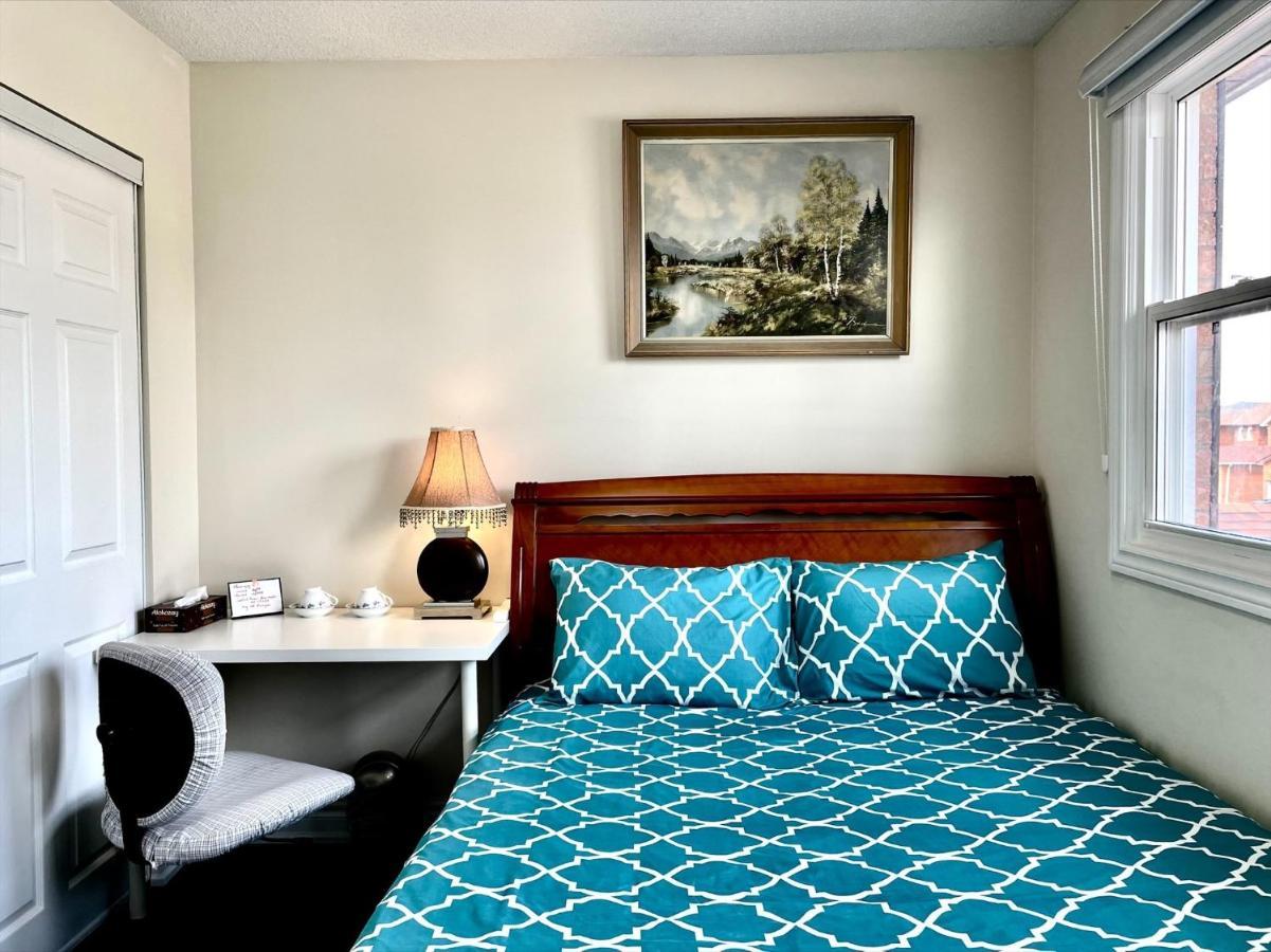 77 Nice And Warm Series Rooms Toronto Exterior foto