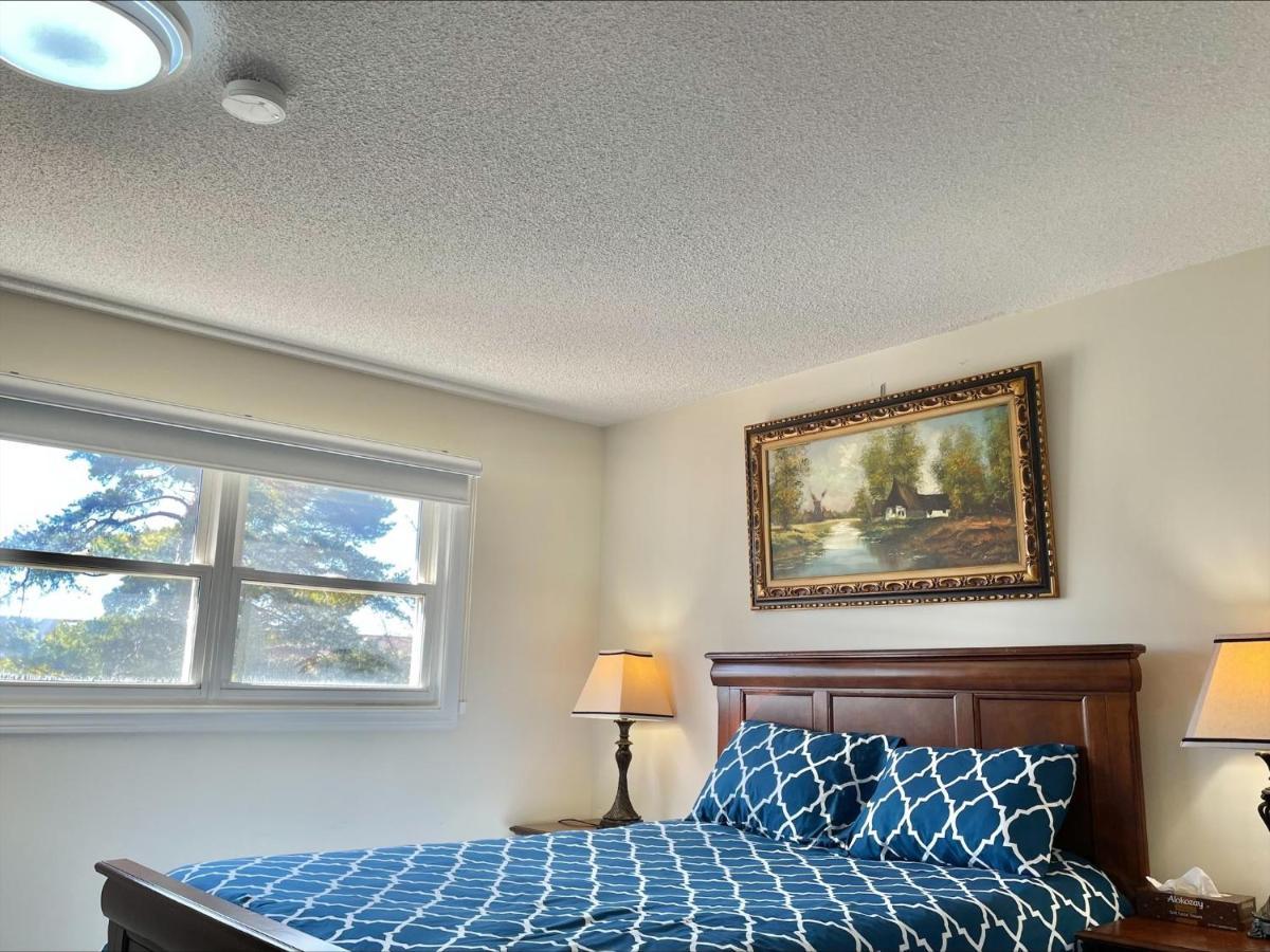 77 Nice And Warm Series Rooms Toronto Exterior foto