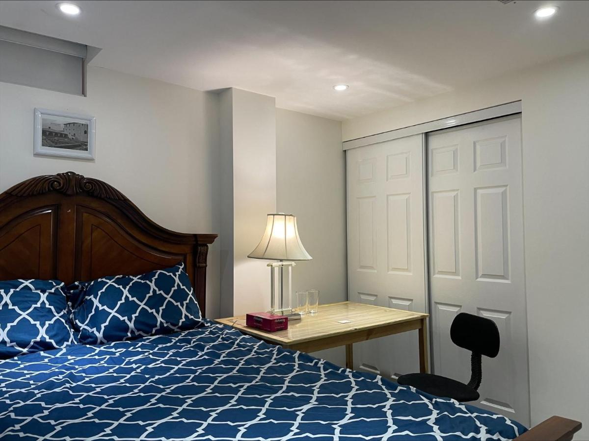 77 Nice And Warm Series Rooms Toronto Exterior foto