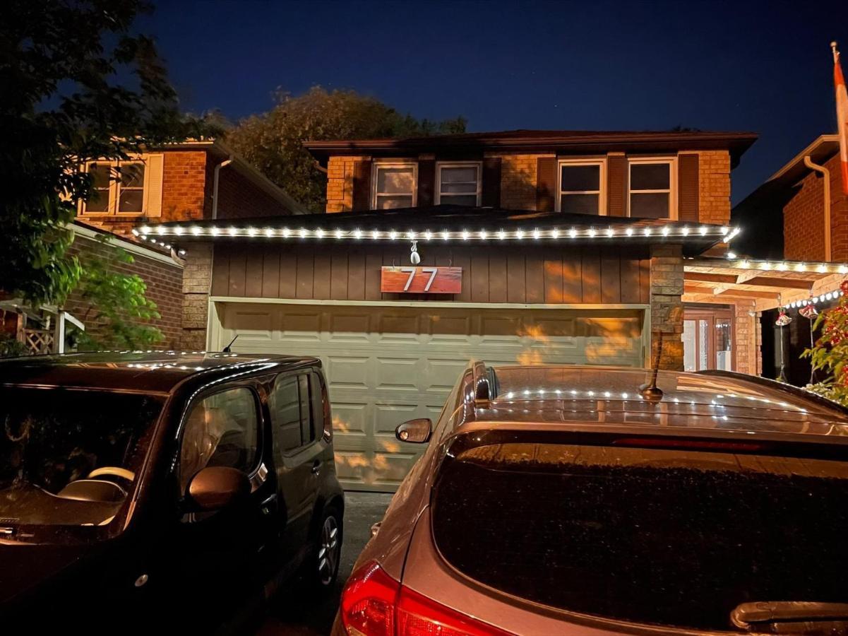 77 Nice And Warm Series Rooms Toronto Exterior foto